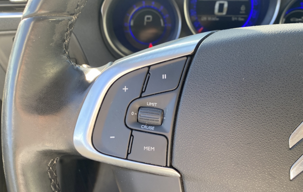 citroen-c4-puretech-130ch-shine-s-s-eat6 - 116554686