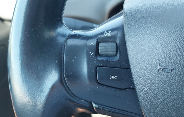 peugeot-2008-1-2-puretech-110ch-allure-business-s-s - 116644686