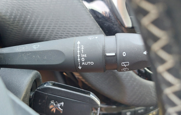 peugeot-2008-1-2-puretech-110ch-allure-business-s-s - 116644686