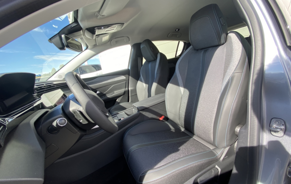 peugeot-308-1-5-bluehdi-130ch-s-s-allure-pack-eat8 - 116834686