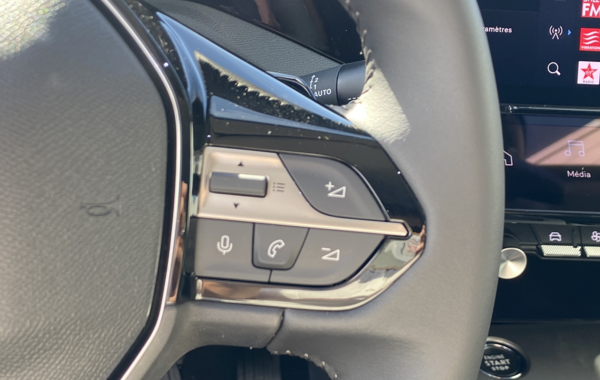 peugeot-308-1-5-bluehdi-130ch-s-s-allure-pack-eat8 - 116834686