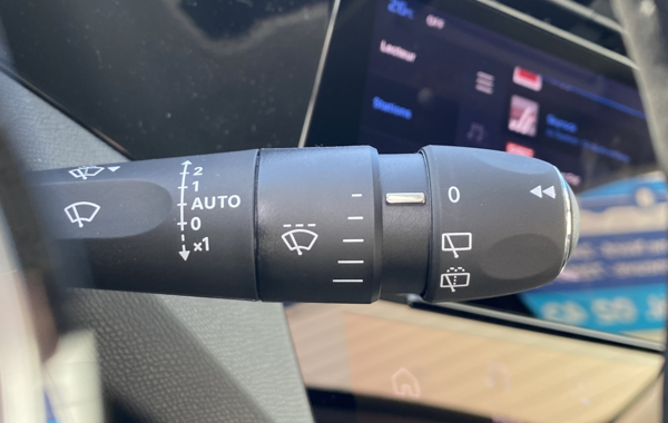 peugeot-308-1-5-bluehdi-130ch-s-s-allure-pack-eat8 - 116834686