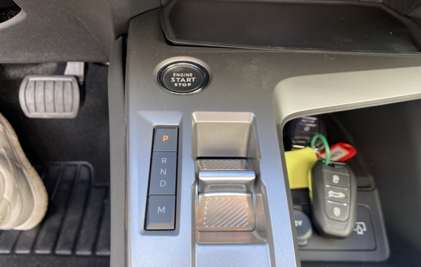 peugeot-308-1-5-bluehdi-130ch-s-s-allure-pack-eat8 - 116834686