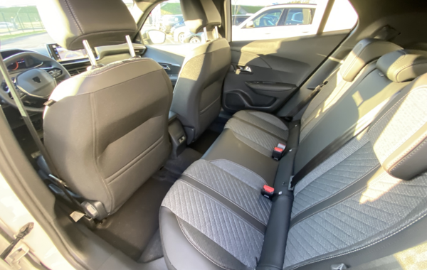 peugeot-2008-1-2-puretech-130ch-s-s-allure-eat8 - 117124686