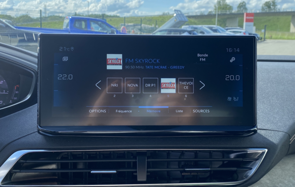 peugeot-3008-1-2-puretech-130ch-s-s-gt-eat8 - 117244686