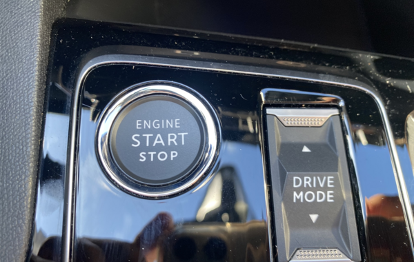 peugeot-3008-1-2-puretech-130ch-s-s-gt-eat8 - 117244686