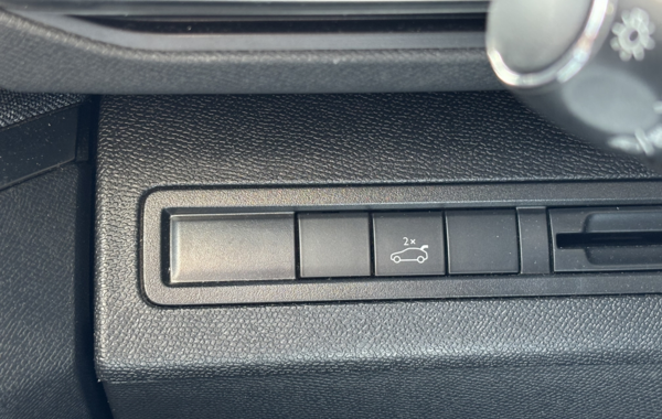 peugeot-3008-1-2-puretech-130ch-e6-c-allure-business-s-s - 118284686