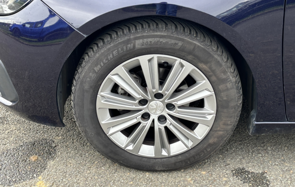 peugeot-308-1-2-puretech-110ch-s-s-allure-basse-consommation - 119424686