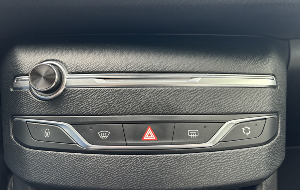 peugeot-308-1-2-puretech-110ch-s-s-allure-basse-consommation - 119424686