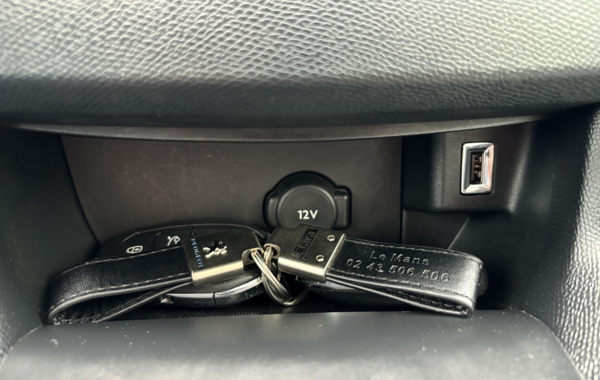 peugeot-308-1-2-puretech-110ch-s-s-allure-basse-consommation - 119424686