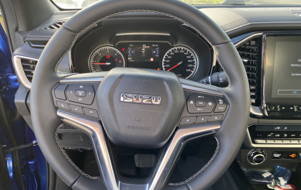 isuzu-d-max-1-9-ddi-164ch-n60-ff-space-a-t - 119514686