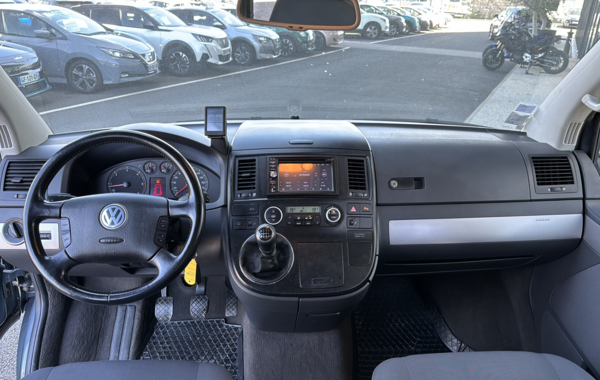 volkswagen-multivan-2-5-tdi-174ch-confort - 119524686
