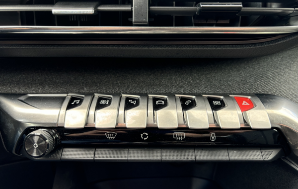 peugeot-3008-1-5-bluehdi-130ch-s-s-allure-pack-eat8 - 122754686