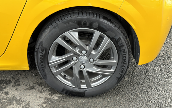 peugeot-208-1-2-puretech-100ch-s-s-style-118g - 122834686