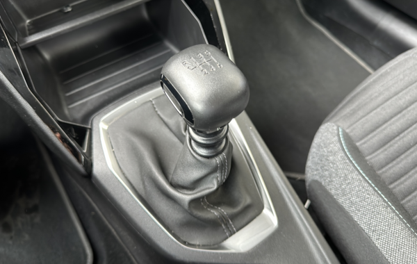 peugeot-208-1-2-puretech-100ch-s-s-style-118g - 122834686