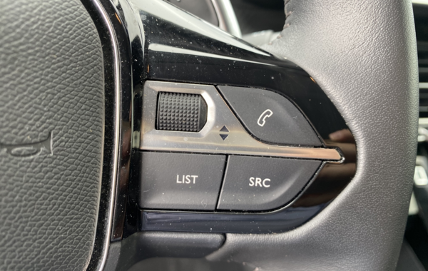 peugeot-208-1-2-puretech-100ch-s-s-allure-pack-eat8 - 123844686