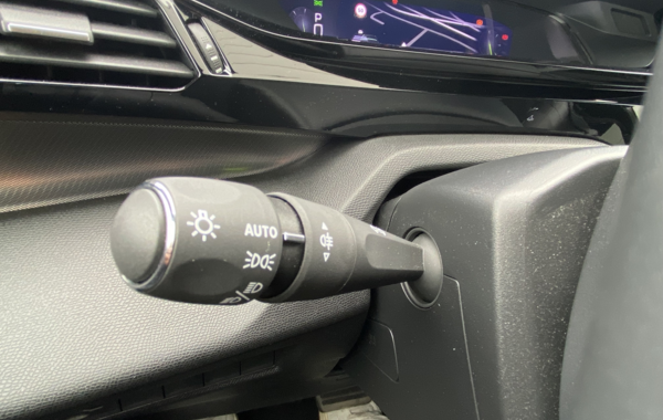 peugeot-308-1-2-puretech-130ch-s-s-gt-eat8 - 128604686