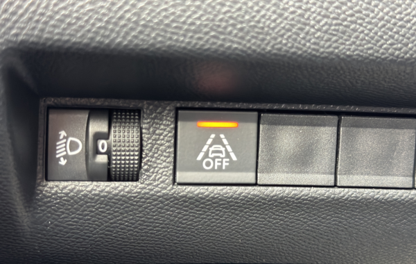 peugeot-2008-1-2-puretech-100ch-s-s-allure - 129804686