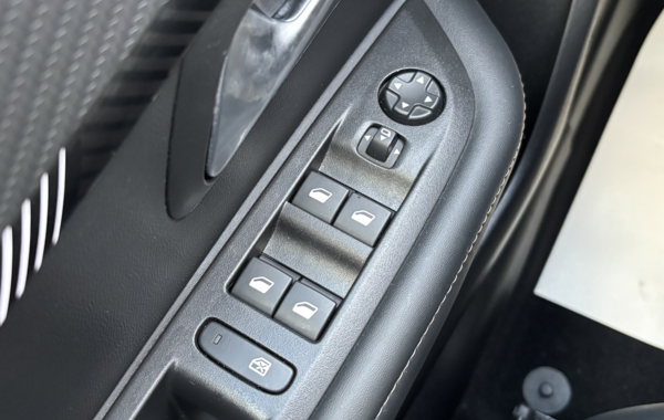 peugeot-208-1-2-puretech-100ch-s-s-allure - 131184686