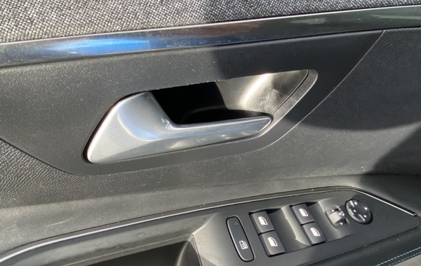 peugeot-3008-1-5-bluehdi-130ch-s-s-allure-pack-eat8 - 132574686