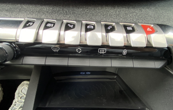 peugeot-3008-1-5-bluehdi-130ch-s-s-allure-pack-eat8 - 132574686