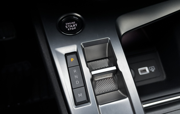 peugeot-308-1-2-puretech-130ch-s-s-allure-eat8 - 133584686