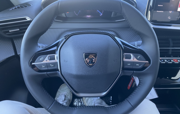 peugeot-208-1-2-puretech-100ch-s-s-allure - 133784686