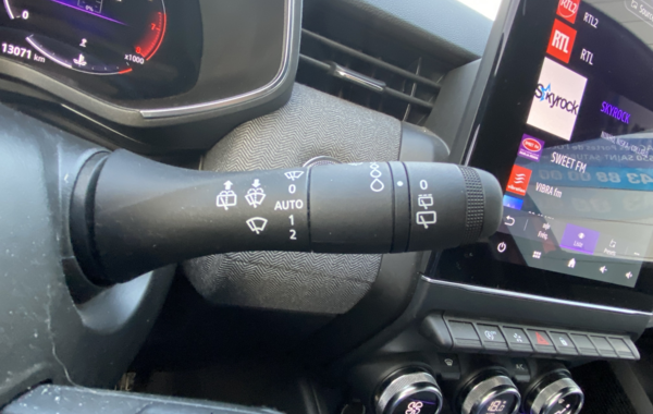 renault-clio-v-1-0-tce-90ch-techno-24 - 134244686