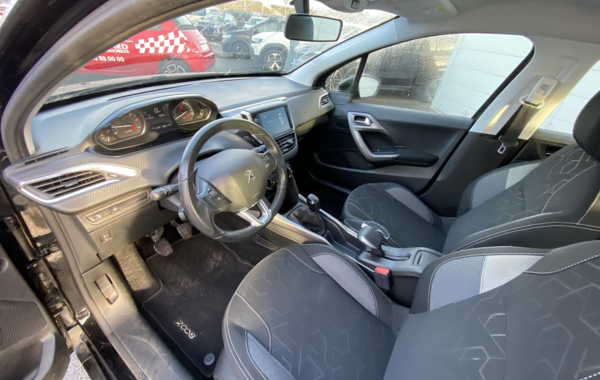 peugeot-2008-1-5-bluehdi-100ch-e6-c-style-s-s-bvm5 - 134324686