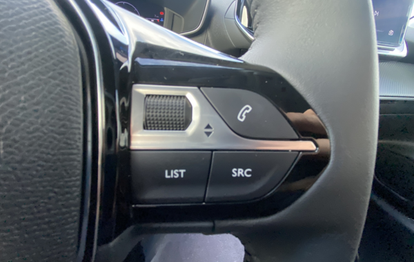 peugeot-208-1-2-puretech-100ch-s-s-allure - 134434686