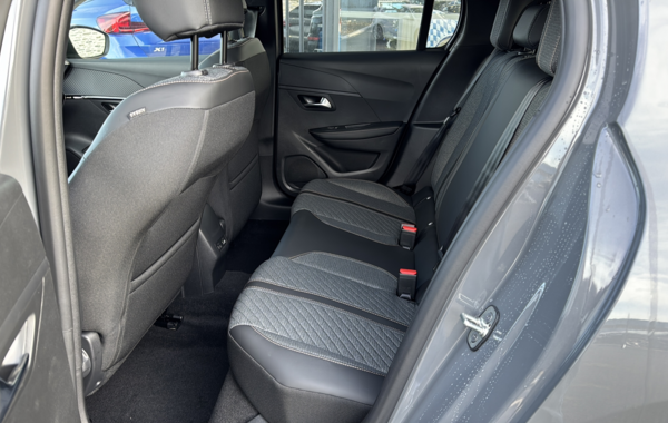 peugeot-208-1-2-puretech-100ch-s-s-allure - 134444686