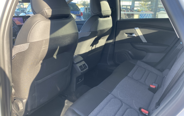 citroen-c4-bluehdi-130ch-s-s-feel-pack-eat8 - 135944686