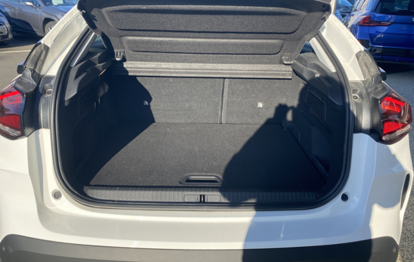 citroen-c4-bluehdi-130ch-s-s-feel-pack-eat8 - 135944686