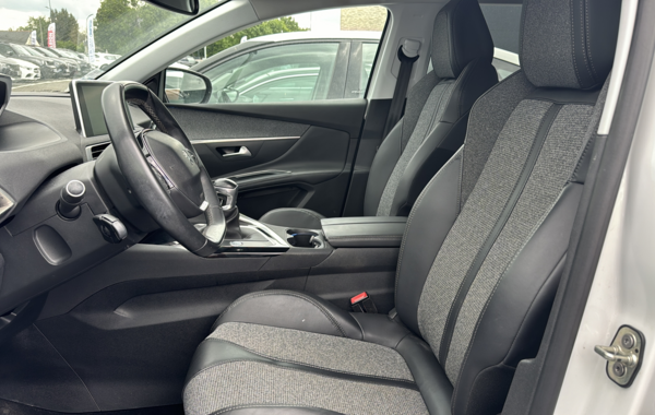 peugeot-5008-1-2-puretech-130ch-allure-s-s - 136744686