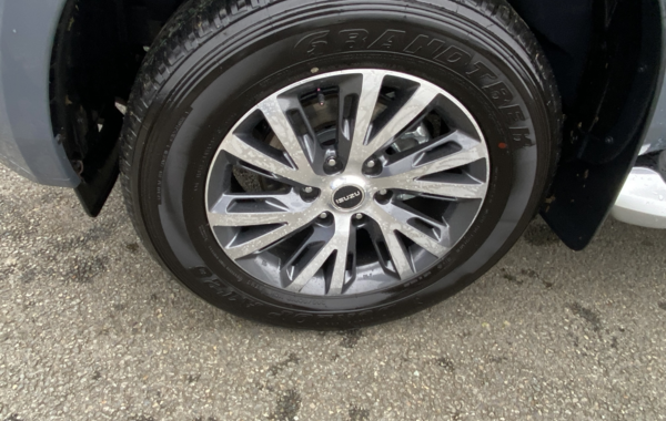 isuzu-d-max-1-9-ddi-164ch-n60-f-space-a-t - 136854686