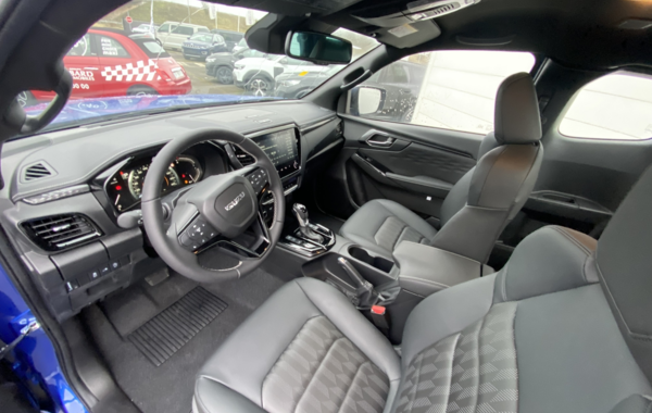 isuzu-d-max-1-9-ddi-164ch-n60-nitro-sport-space-a-t - 136874686