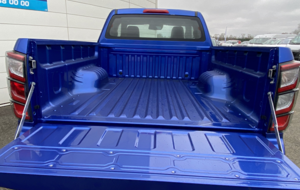 isuzu-d-max-1-9-ddi-164ch-n60-nitro-sport-space-a-t - 136874686