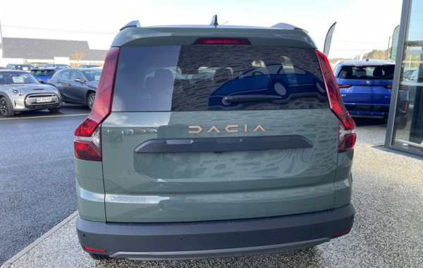 dacia-jogger-1-0-tce-110ch-extreme-7-places-24 - 137444686