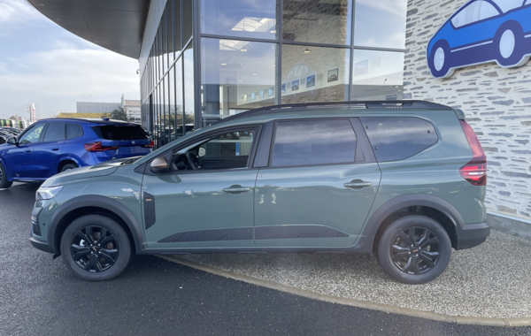 dacia-jogger-1-0-tce-110ch-extreme-7-places-24 - 137444686