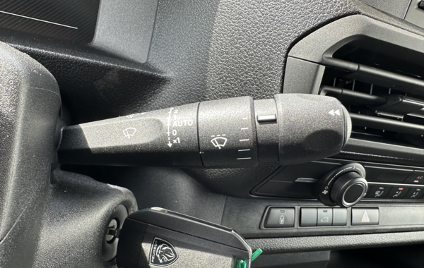 peugeot-expert-fg-m-1-5-bluehdi-120ch-s-s - 138494686