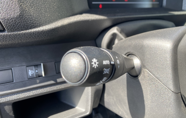 peugeot-expert-fg-m-1-5-bluehdi-120ch-s-s - 138814686