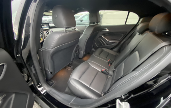 mercedes-gla-180-d-fascination-7g-dct - 141204686