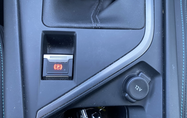 peugeot-308-1-2-puretech-130ch-s-s-allure - 141934686