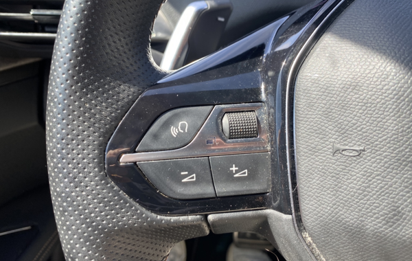 peugeot-3008-1-2-puretech-130ch-s-s-gt-eat8 - 142434686