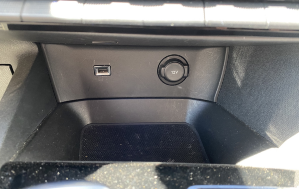 peugeot-3008-1-2-puretech-130ch-s-s-gt-eat8 - 142434686