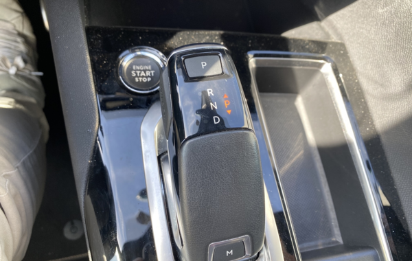 peugeot-3008-1-2-puretech-130ch-s-s-gt-eat8 - 142434686