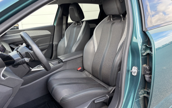 peugeot-308-sw-1-2-puretech-130ch-s-s-allure-pack-eat8 - 143134686