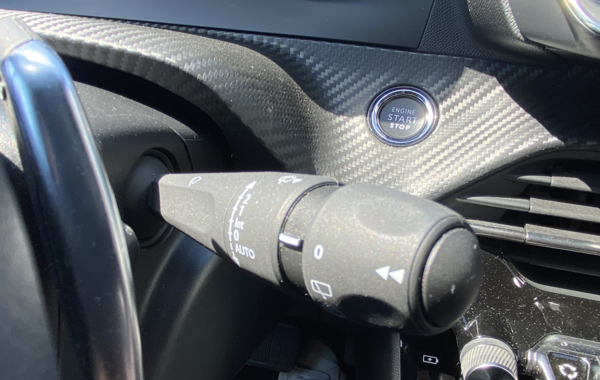 peugeot-2008-1-5-bluehdi-130ch-s-s-allure-eat8 - 144164686