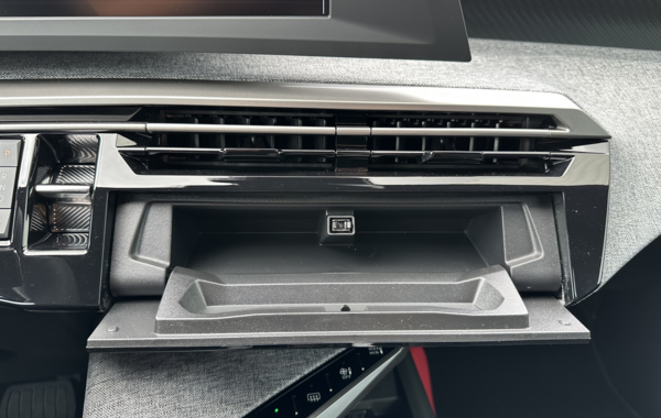 peugeot-3008-1-2-hybrid-145ch-allure-e-dcs6 - 144594686