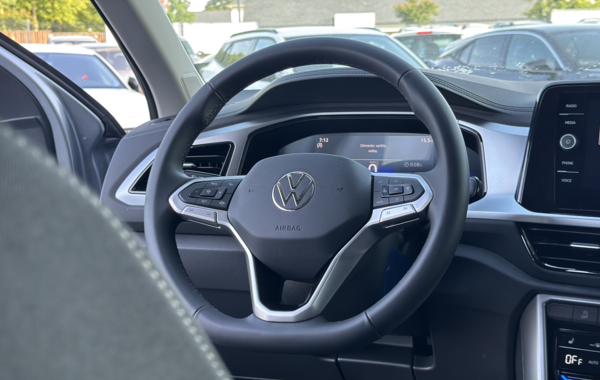 volkswagen-t-roc-1-5-tsi-evo2-150ch-life-plus-dsg7 - 144694686